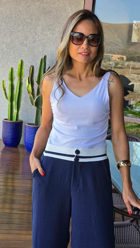 CA-0239- Calça tecido duna marinho listras brancas no cós - comprar online