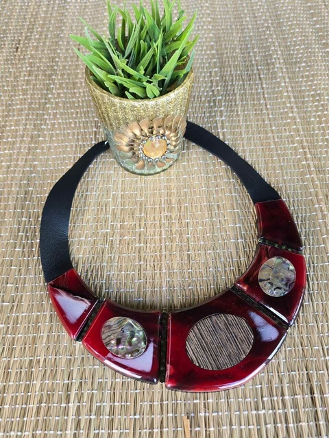 CO-0702- Colar egipcio vinho detalhes em abalone