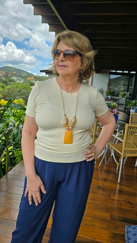 BS-0751B - blusa basica canelada amarelo manteiga - comprar online