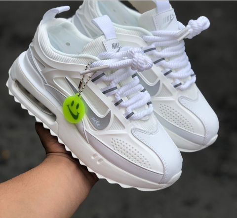 TENIS NIKE AIR MAX BAILLELI BRANCO - comprar online