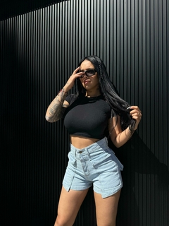 Short Jizan en internet