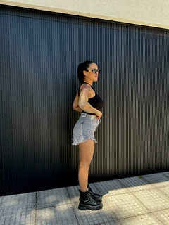 Short Gala Negro Desflecado en internet