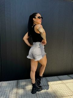 Short Gala Negro Desflecado en internet