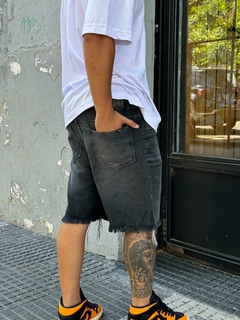 Imagen de BERMUDA ELTIEL GRIS MEN