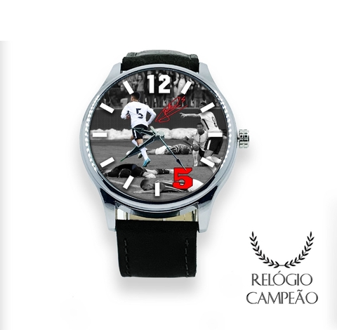 Relógio personalizado com imagem de uma das partidas em campo do Gabriel, pulseira de couro preto - comprar online