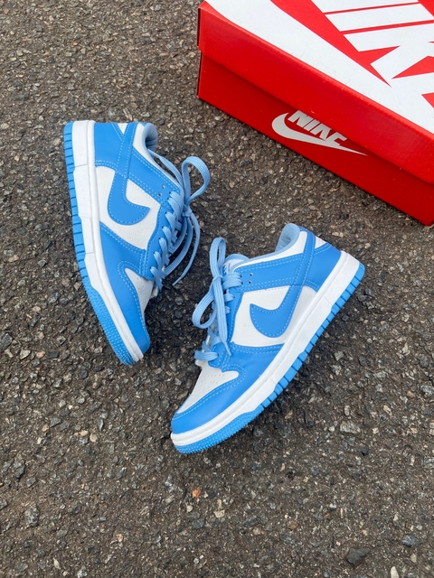 Nike SB Dunk Low “UNC”