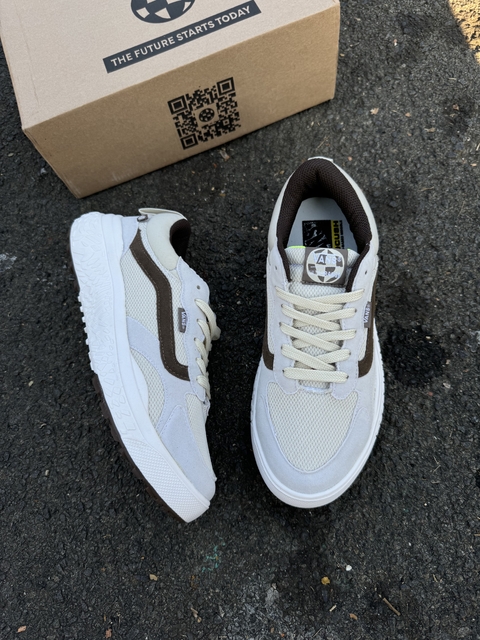 Vans Ultrarange VR3 Neo