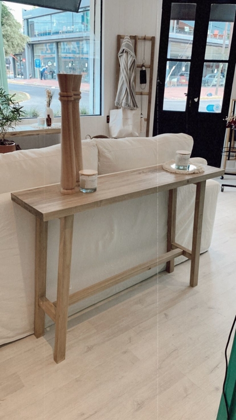 Mesa de Arrime clasica
