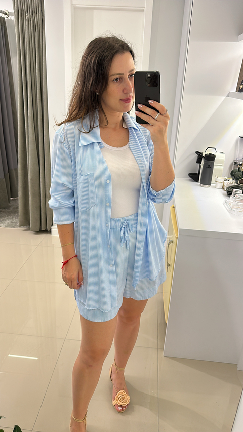 Conjunto de camisa e short listrado azul Maitê