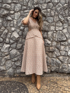 VESTIDO BABADO CINTURA