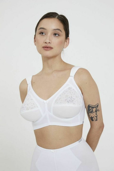 Soutien reductor con taza con encaje. Taza D. Bretel con almohadilla - DEVILLE 352-4