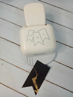 Perforadora para banderín regulable - comprar online