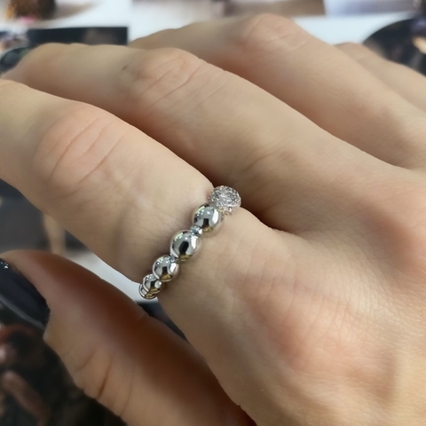 ANEL ESFERAS DELICADO EM RÓDIO BRANCO - comprar online