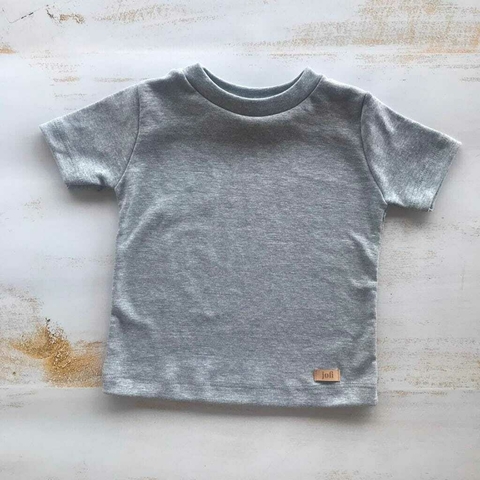 REMERA BÁSICA- GRIS