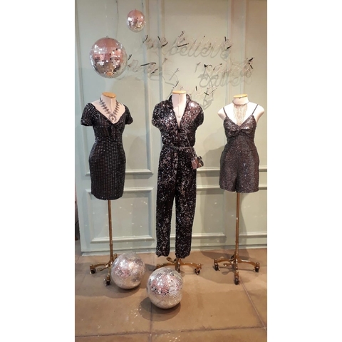 Macacão Renata Preto