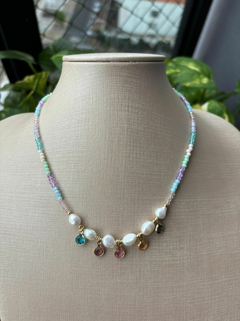 colar cristais e perola