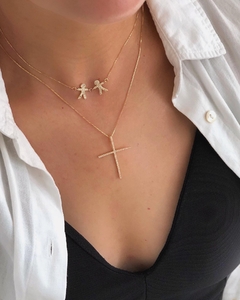 Colar Filhos dois Meninos banhado a ouro na internet