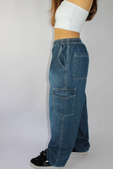 Calça Cargo Jeans escura