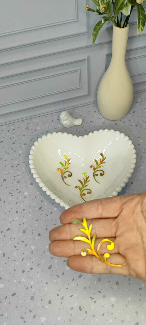 Recorte folhagem dourada holográfica MODELO 2