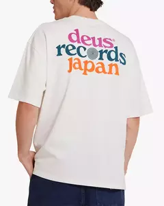 CAMISETA DEUS EX MACHINA STRATA - comprar online