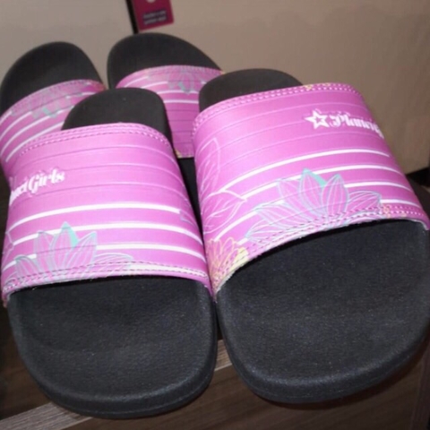 CHINELO SLIDER PLANET GIRLS