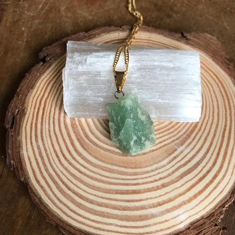 pingente de quartzo verde