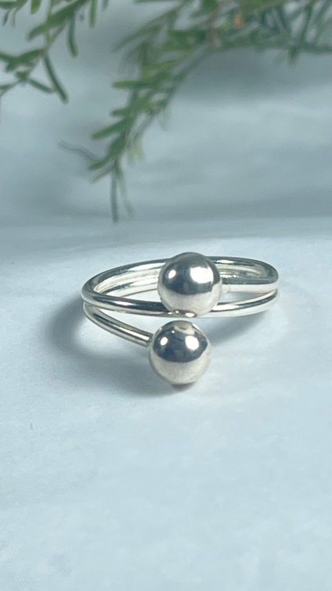 Anillo 2 bolitas 6 mm