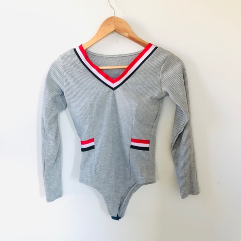 Body Manga Longa Canelado Cinza P