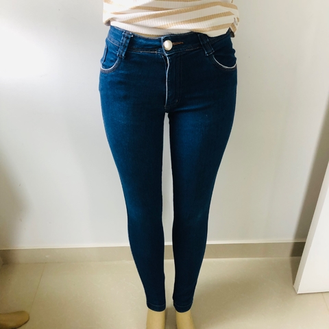 Calça Jeans Cintura Alta Luxe Jeans 38