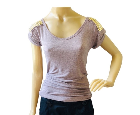Blusa Malha Roxa Detalhes nos Ombros Spikes P/M