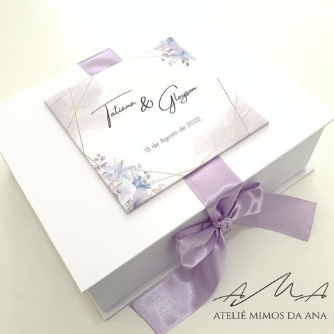 Caixa Tatiana & Gleyson - 20 x 25 x 8 - Branco