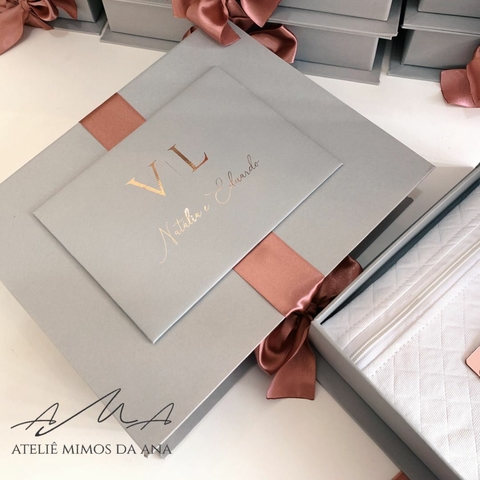 Caixa Vanessa & Lucas - 20 x 25 x 5 - Cinza Milano