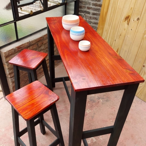 Isla desayunador de madera de pino macizo intervenido + 2 taburetes