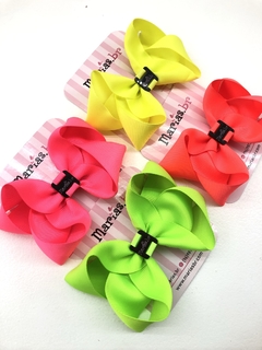 Laço “Marias Neon”