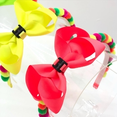 Tiara “Marias Neon” na internet