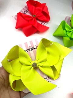 Laços “Exuberante” Neon - comprar online