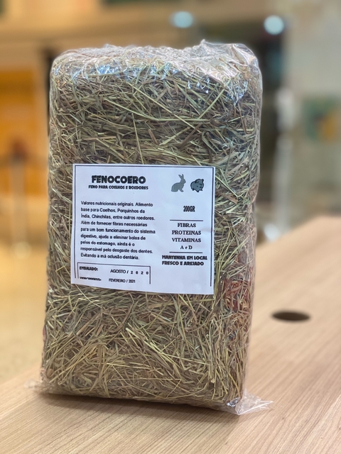 Feno Para Coelhos e Roedores 200g