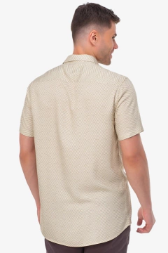 CAMISA ESTAMPADA GEOMÉTRICA VERDE na internet