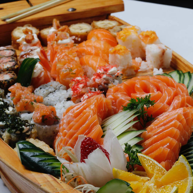 Sushi Combo - comprar online