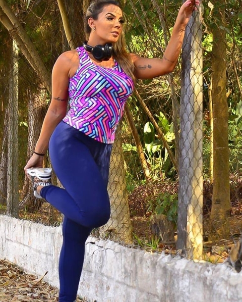 Calça Legging Suplex: Conforto e Estilo para Seus Treinos