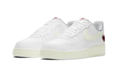 Imagem do Nike Air Force 1 Low Valentine's Day