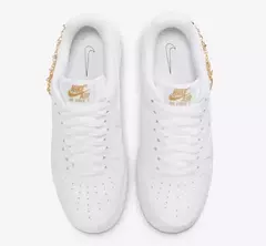Nike Air Force 1 Low LX White Pendant - Loop Lume Sneak