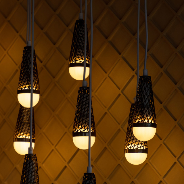 Lustre Aranha com pendentes