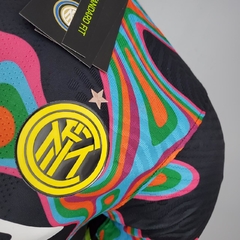 21/22 VERSÃO JOGADOR INTER MILÃO X MARCELO BURLON - comprar online