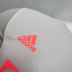 20/21 VERSÃO JOGADOR BAYERN MUNIQUE na internet