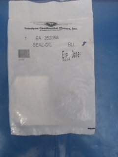 Retentor de Oleo- PN/ 352068 (Novo) - Loja RUMMOS - PEÇAS AERONAUTICAS BELÉM