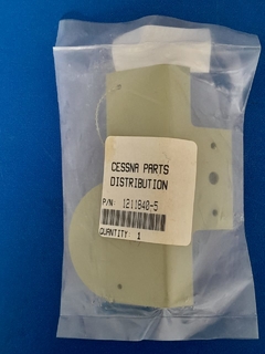 Suporte Cessna - PN/ 1211840-5 (Und) - Loja RUMMOS - PEÇAS AERONAUTICAS BELÉM