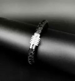 Pulsera de Cuero y Acero Nut 21.5 cm - Gotland Clothing