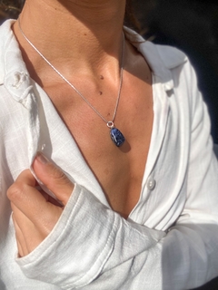 Pingente Forma Livre Sodalita na internet