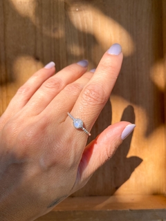 Anel Pedra da Lua Bolinha - comprar online